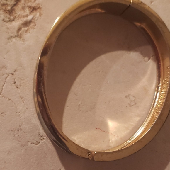 Baylor University Green and gold clasp hinge bangle Emerson Street Clothing Co - Picture 2 of 16